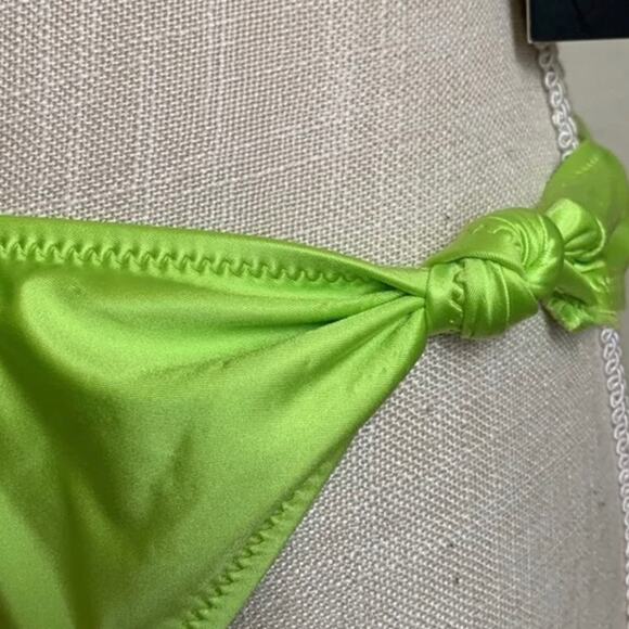 0331 NEW Kendall + Kylie Neon green Asymmetrical bikini set - Picture 7 of 9